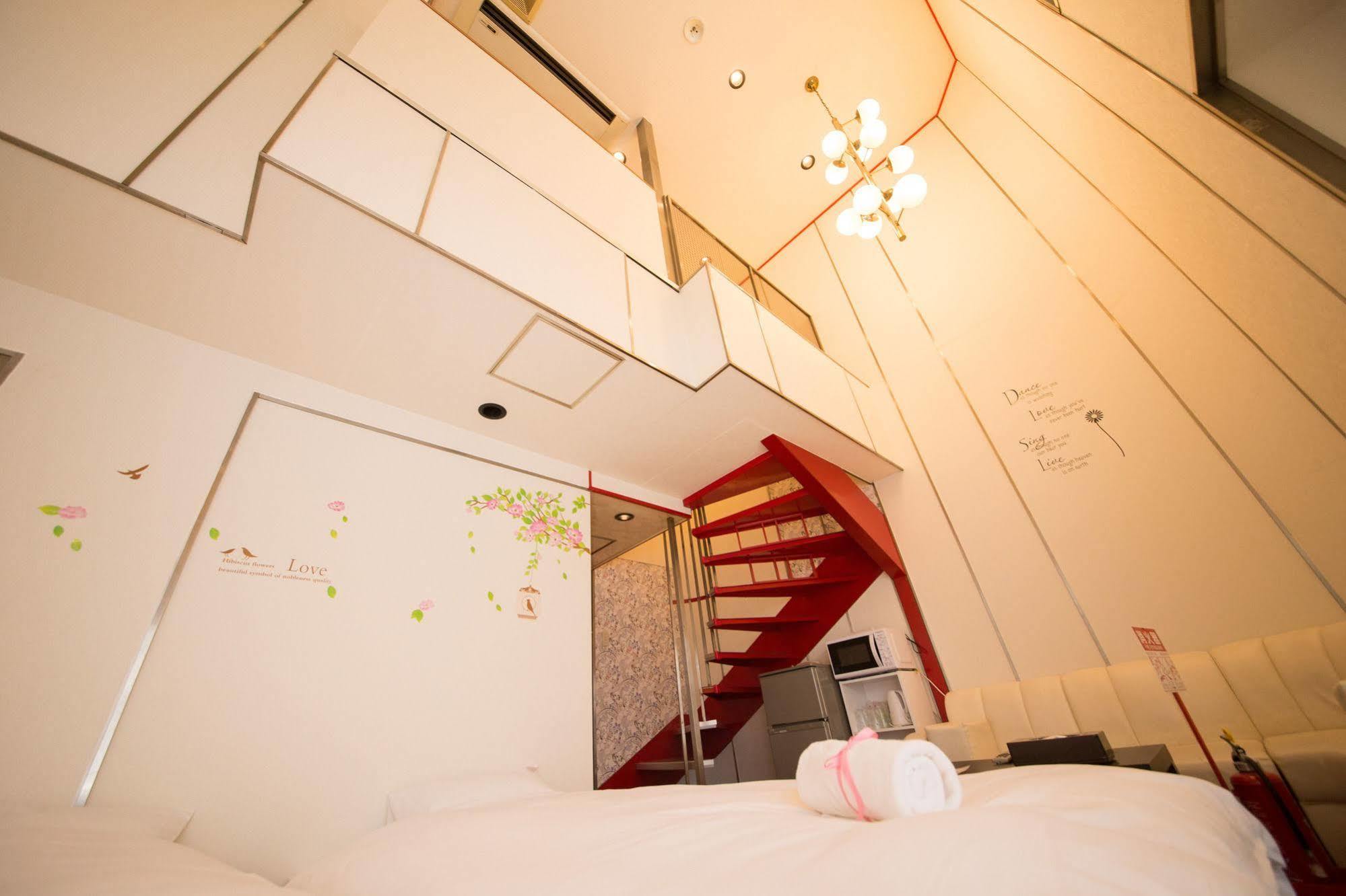 Hotel Candy Hall (Adults Only) Osaka Buitenkant foto