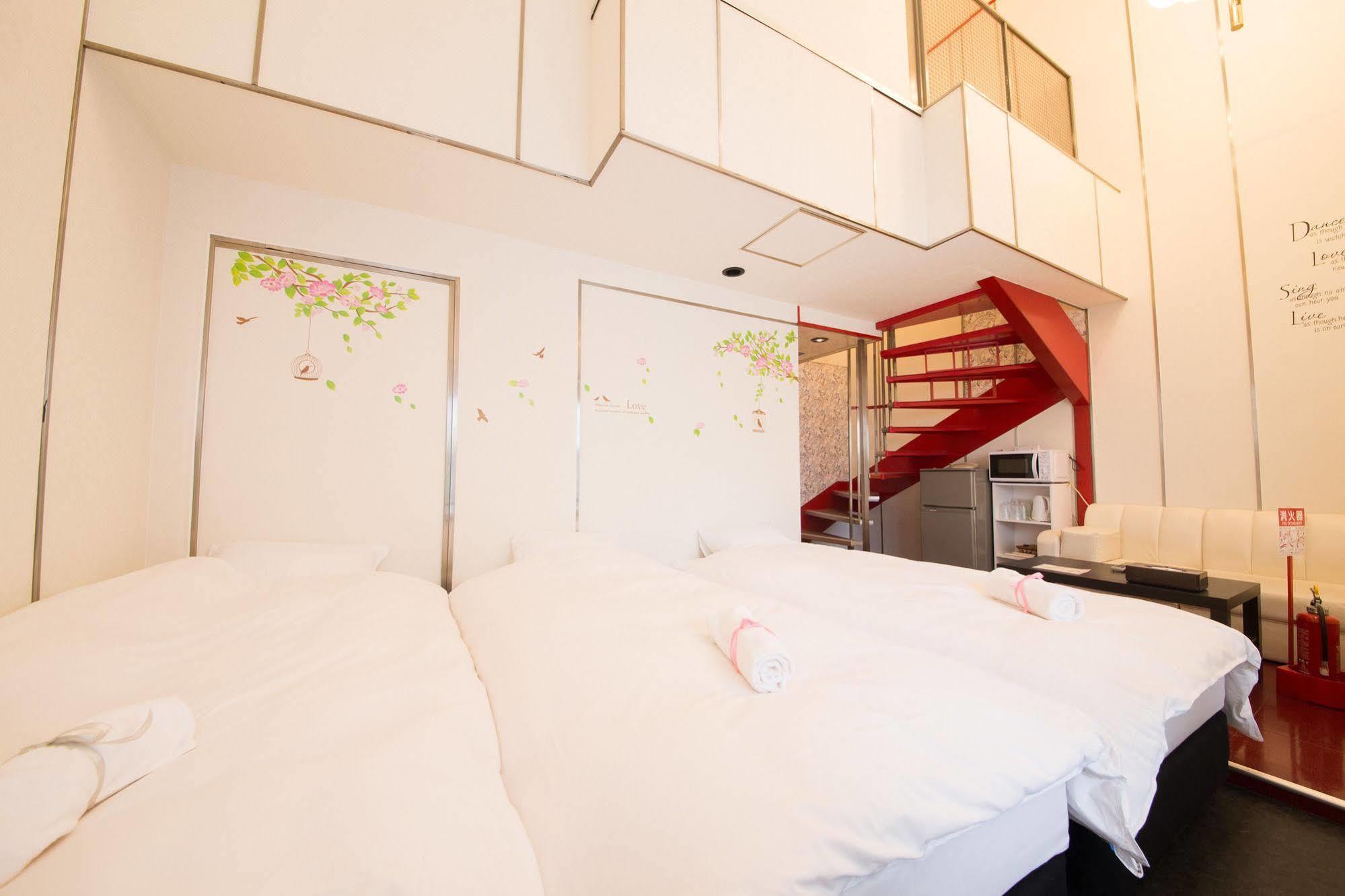 Hotel Candy Hall (Adults Only) Osaka Buitenkant foto