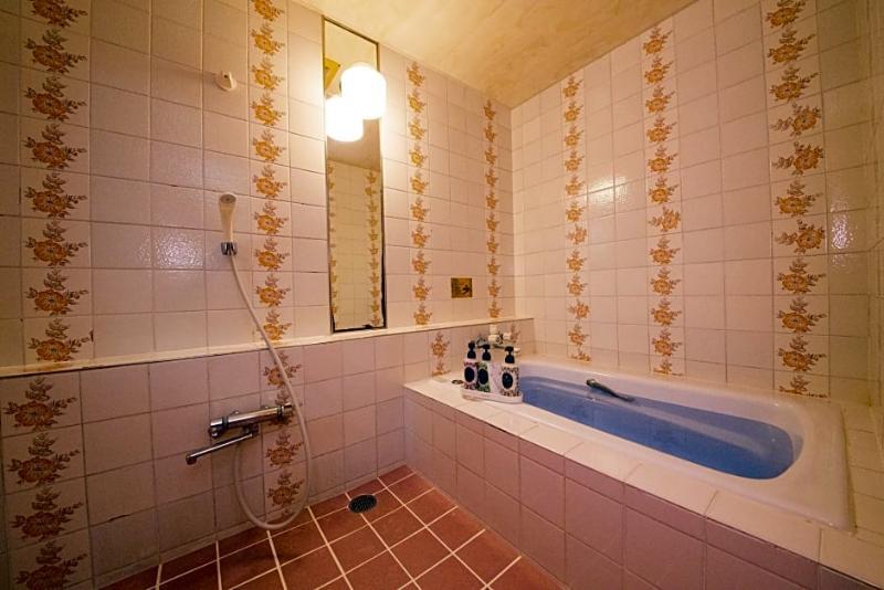 Hotel Candy Hall (Adults Only) Osaka Buitenkant foto