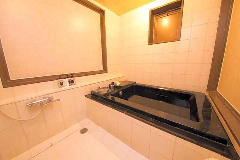 Hotel Candy Hall (Adults Only) Osaka Buitenkant foto