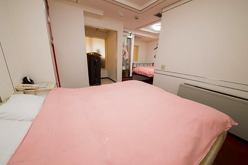 Hotel Candy Hall (Adults Only) Osaka Buitenkant foto
